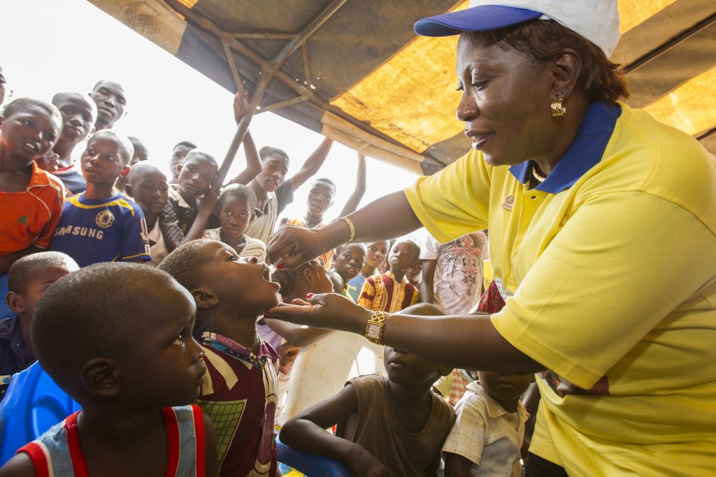 Polio Schluckimpfung in Afrika